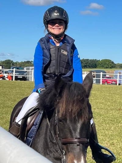 Annabel och Cookie felfria i sin allra första lagmatch 